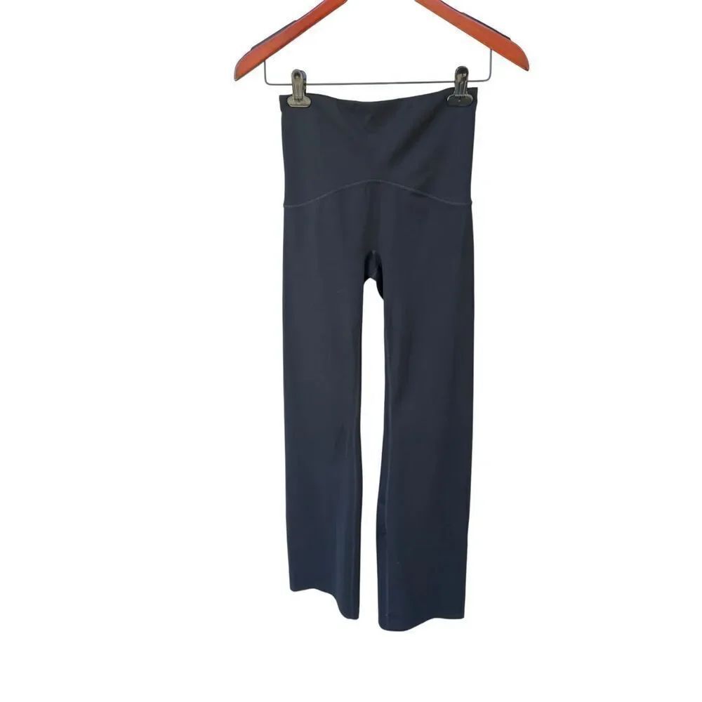Spanx small black booty boost flare yoga lounge pants gym workout